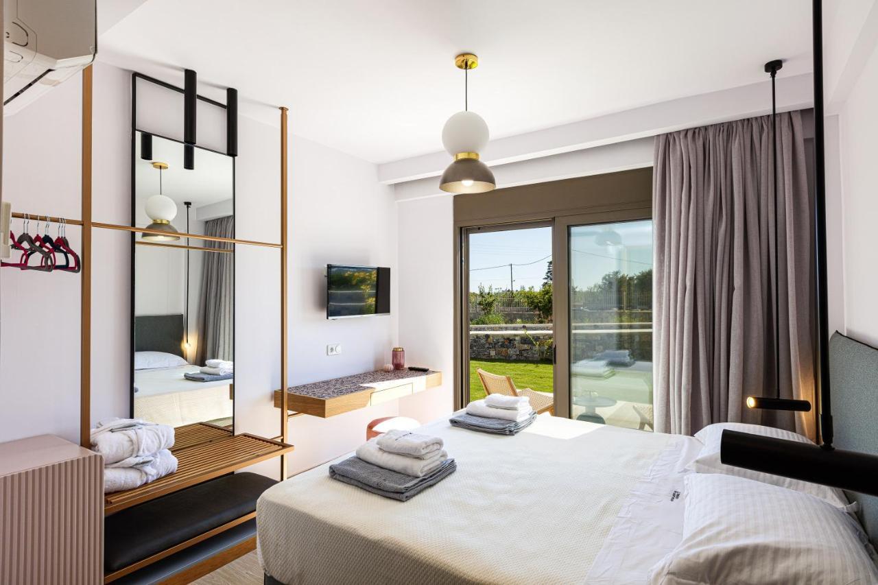 Terrazzo Luxury Villas Pigianos Kampos  Exterior photo