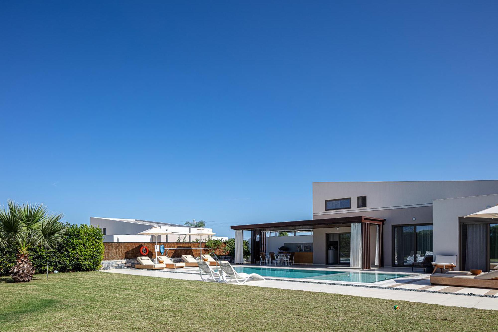 Terrazzo Luxury Villas Pigianos Kampos  Exterior photo